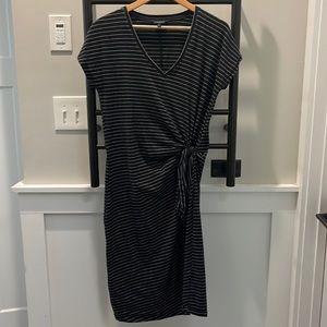 Lucky Brand stretch midi dress